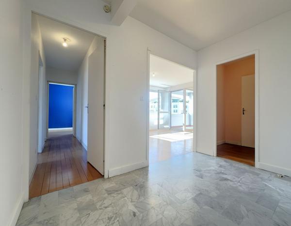APPARTEMENT T3/4 avec balcon au calme