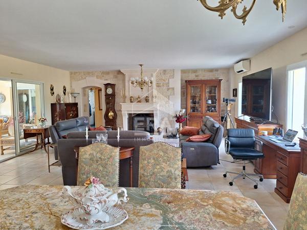 Maison individuelle 4 chambres proche de Chalais.