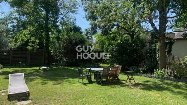 BOIS COLOMBES/ MAISON 134 M² PARCELLE 998 M² GARAGE et ATELIER
