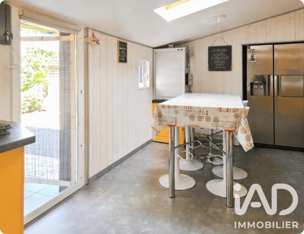 Maison à vendre 6 pièces 158,79 m² Saint-Julien-des-Landes