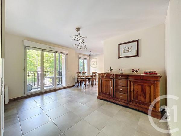 Appartement F3 à vendre  3 pièces - 58 m2 NOISY LE GRAND - 93