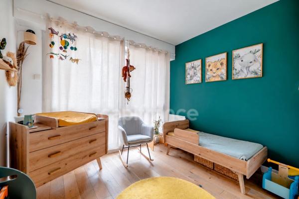 Appartement à vendre 3 pièces PUTEAUX (92)