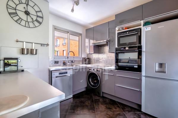 Appartement à vendre 3 pièces PUTEAUX (92)