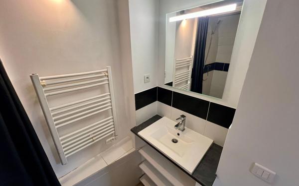 Appartement à vendre    1 pièce • 18,25 m2 Le Bourget