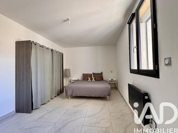 Maison à vendre 6 pièces 450 m² Sorgues