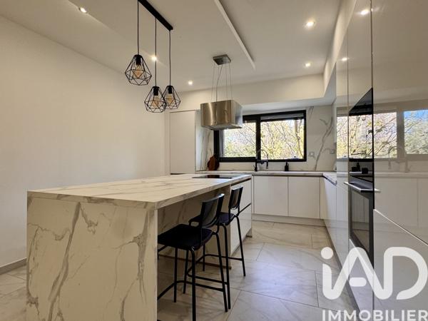 Maison à vendre 6 pièces 450 m² Sorgues