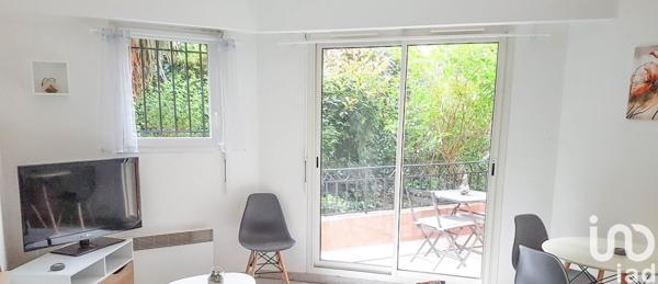 Appartement 2 pièces de 32 m² à Mougins (06250)