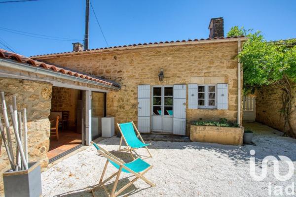 Maison d’architecte 6 pièces de 246 m² à Sarlat-la-Canéda (24200)