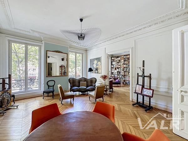 Porte Saint Martin - 7 pièces de 191 m², Paris 75003