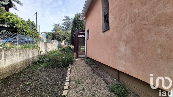 Maison à vendre 4 pièces 89 m² Saint-Martin-la-Plaine