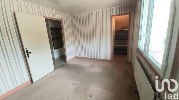 Maison à vendre 4 pièces 89 m² Saint-Martin-la-Plaine