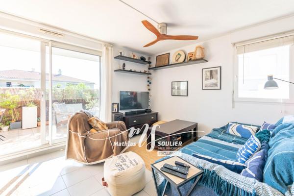 T3 rénové avec terrasse et garage - La Duranne