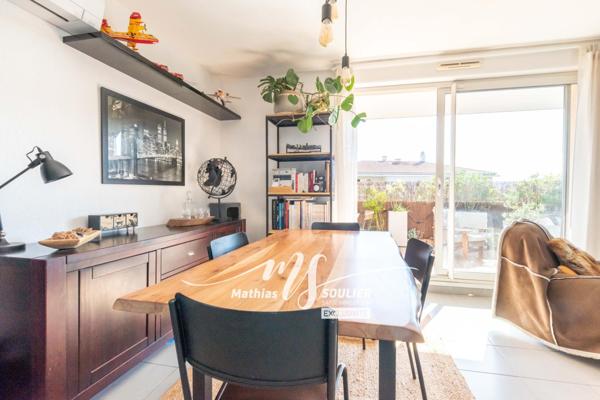 T3 rénové avec terrasse et garage - La Duranne