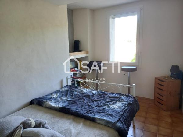 Maison de village avec extérieur