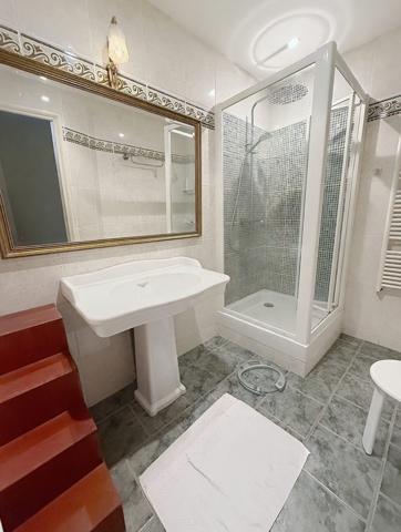 Appartement esprit maison à Botanique