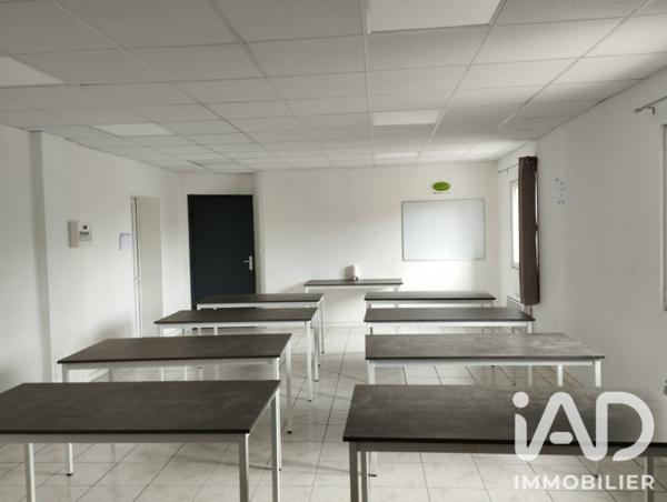 Immeuble à vendre 15 240 m² Saint-Quentin