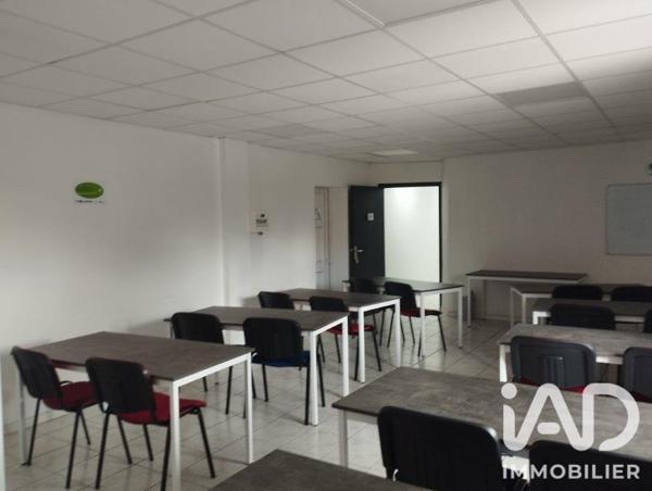 Immeuble à vendre 15 240 m² Saint-Quentin