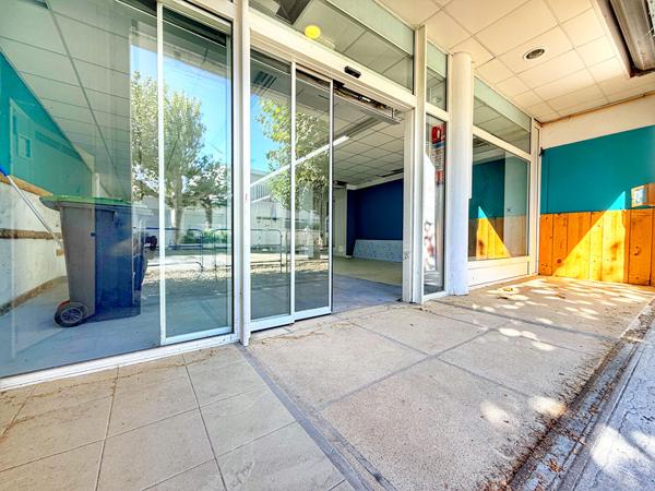 EXCLUSIVITÉ - Local commercial en Centre-ville de Royan - 292m2