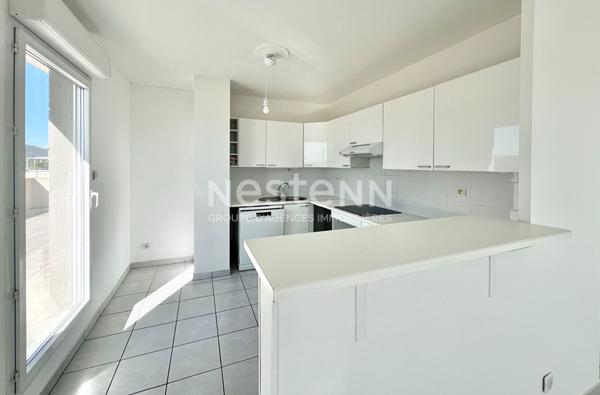 À vendre : Appartement 5 pièces à Saint-Raphaël VUE MER
