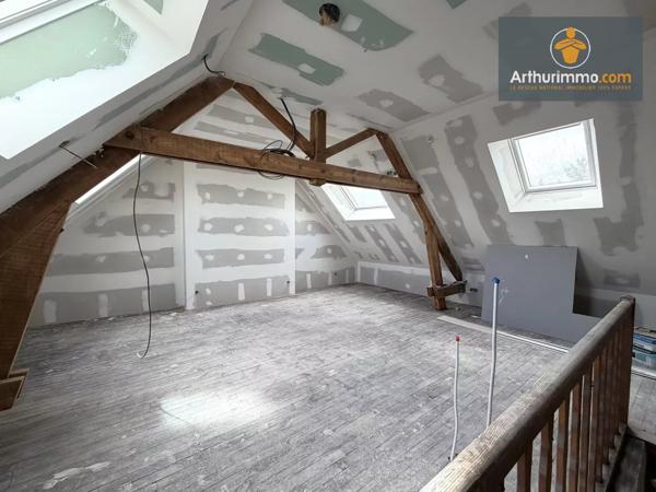 Vente                                                      Maison
                        
                     5 pièces                      113 m2                     à Margny-Lès-Compiègne