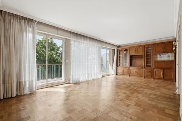 Appartement Saint Germain En Laye 5 pièce(s) 95.86 m2 430 000 € **  - Référence  18514