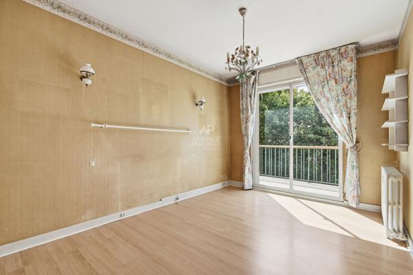 Appartement Saint Germain En Laye 5 pièce(s) 95.86 m2 430 000 € **  - Référence  18514
