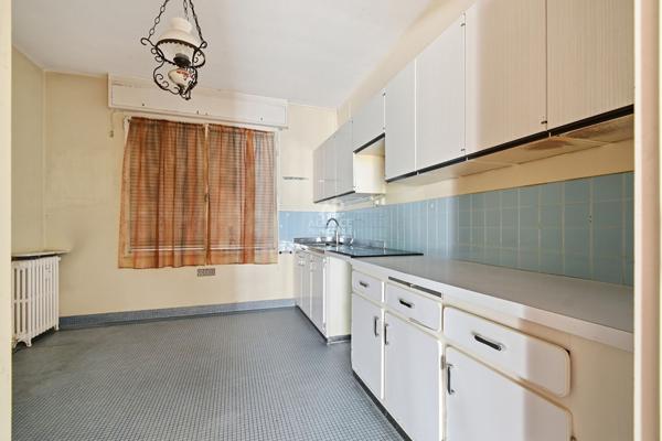 Appartement Saint Germain En Laye 5 pièce(s) 95.86 m2 430 000 € **  - Référence  18514