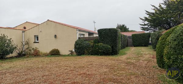 Vente immeuble Les Sables D Olonne : 608 130 € - AJP Immobilier Les Sables-d'Olonne