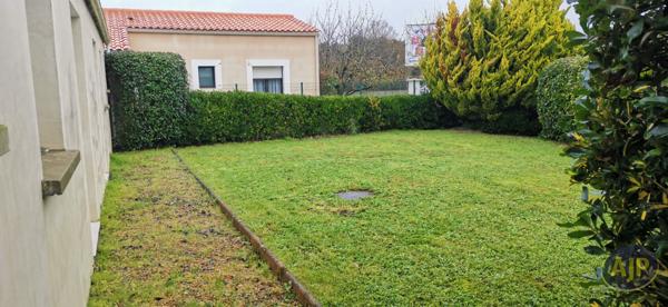 Vente immeuble Les Sables D Olonne : 608 130 € - AJP Immobilier Les Sables-d'Olonne