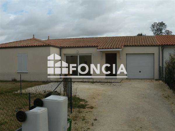 Location Maison 5 pièces 115.12 m² - 2 CHEMIN DE LA BICHE Rochefort 17300