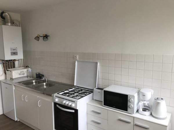 Location Appartement27,64 m² - 1 Pièce - CHOLET (49300)