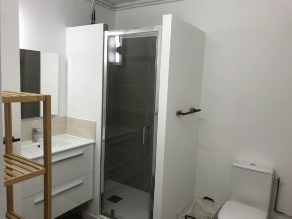 Location Appartement27,64 m² - 1 Pièce - CHOLET (49300)