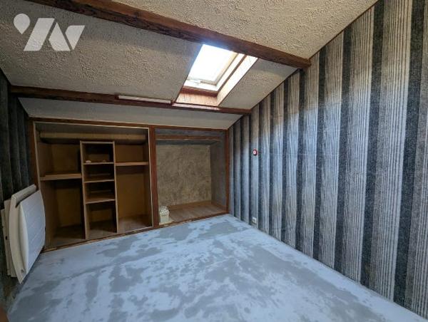 MAISON individuelle "de village" 94 m² T4 au calme à Plan de Cuques