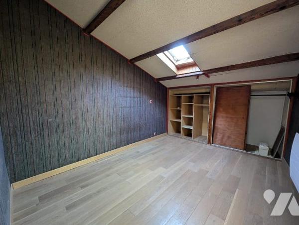 MAISON individuelle "de village" 94 m² T4 au calme à Plan de Cuques