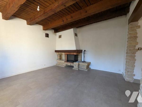 MAISON individuelle "de village" 94 m² T4 au calme à Plan de Cuques