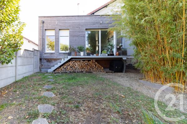 Maison à vendre  5 pièces - 110 m 2   VIGNEUX SUR SEINE  - 91