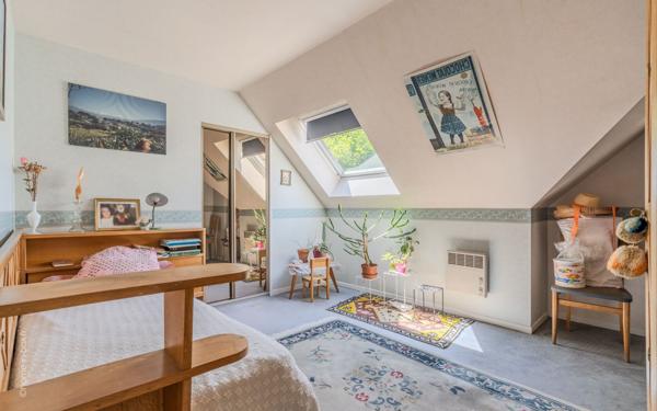 Maison à vendre    6 pièces • 152,56 m2 Noisy-le-Grand