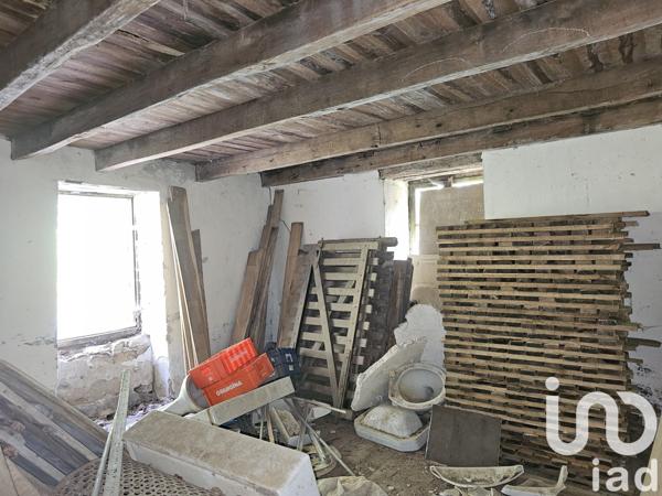 Grange 2 pièces de 40 m² à Altillac (19120)