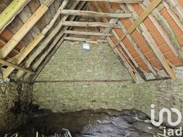 Grange 2 pièces de 40 m² à Altillac (19120)