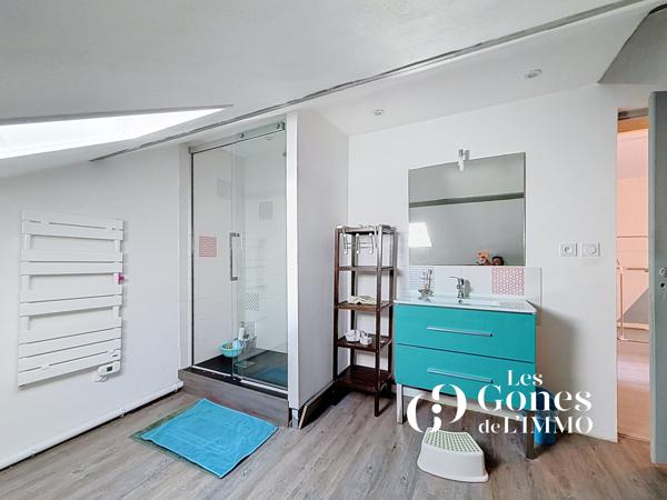 Maison 7 pièce(s) 6 chambre(s) 157 m²