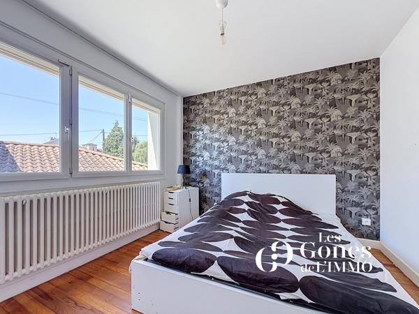 Maison 7 pièce(s) 6 chambre(s) 157 m²