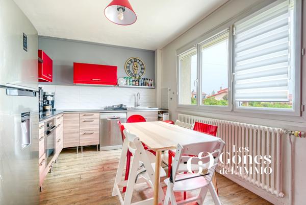 Maison 7 pièce(s) 6 chambre(s) 157 m²