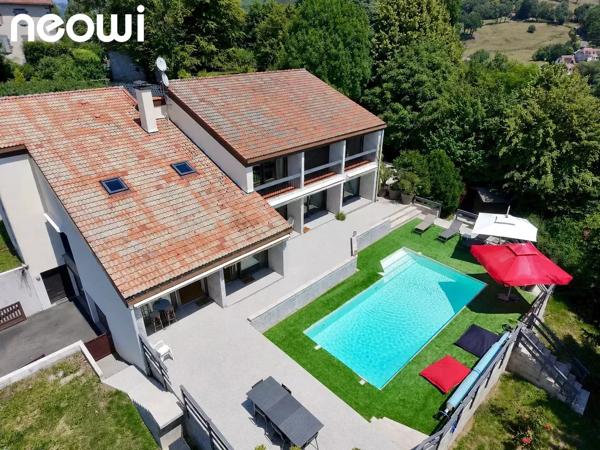RARE - PERLE ARCHITECTURALE  avec vue UNIQUE sur AURILLAC