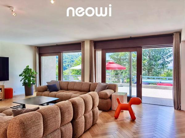 RARE - PERLE ARCHITECTURALE  avec vue UNIQUE sur AURILLAC
