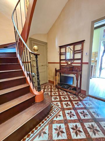 Maison bourgeoise des années 20 idéalement placée Carcassonne