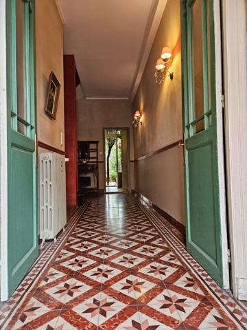 Maison bourgeoise des années 20 idéalement placée Carcassonne