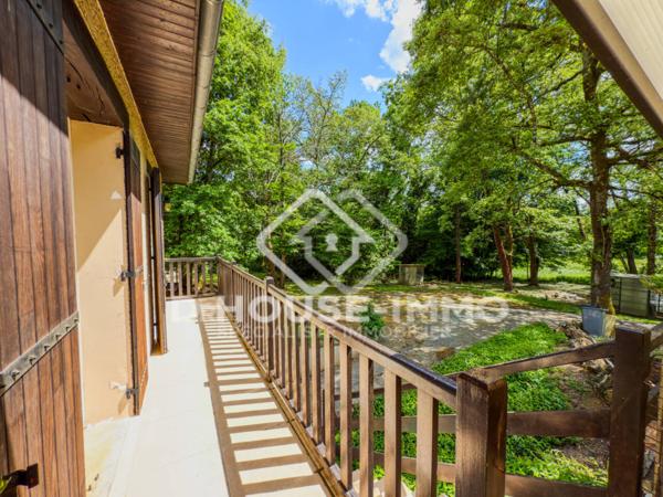 Maison à vendre 6 pièces de 132 m²