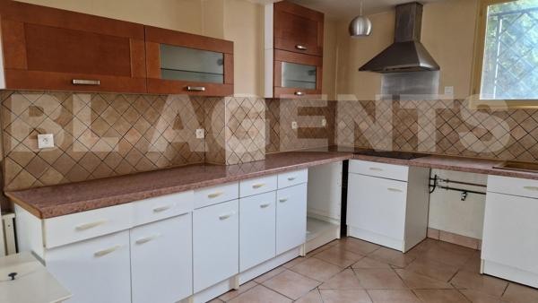 Maison de ville, 3 chambres, au pied des commerces et commodités