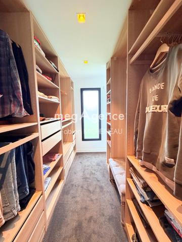 Maison à BEAUPREAU-EN-MAUGES, 49600 - 5 pièces 160m²