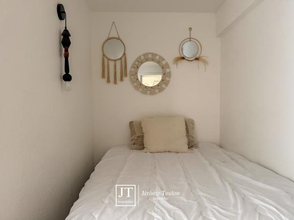 Appartement
                                                                                                                                                                                                                                                                                                                        2 pièce(s)                                                                                                                                                                                                          1 chambre(s)                                                                                                                                                                                                          25  m²